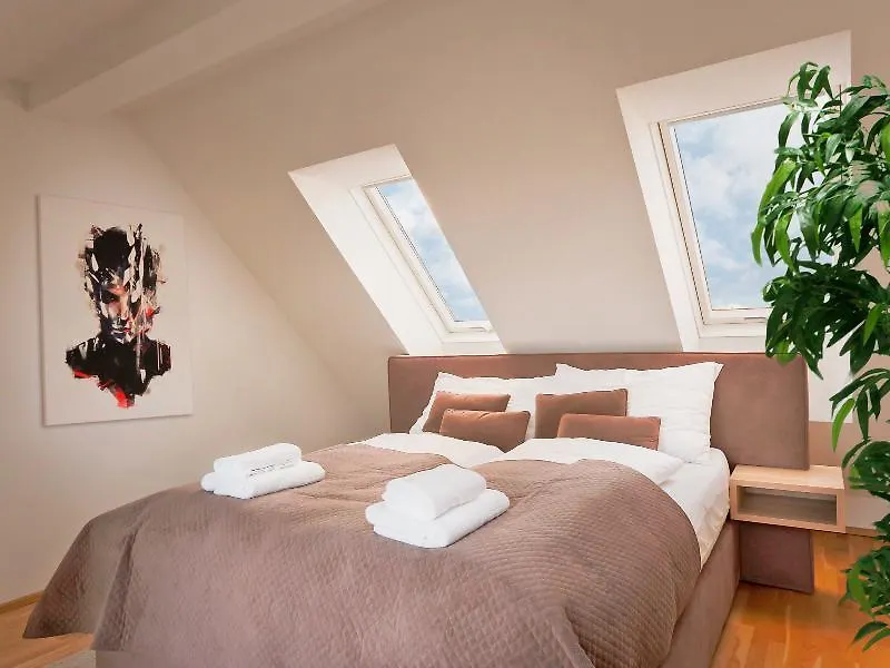 Sky9 Penthouse Apartment With City View location